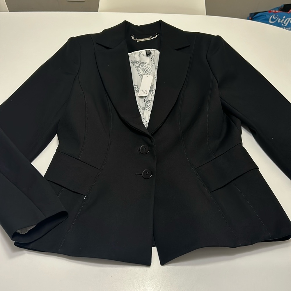 Women’s White House Black Market Black Signature BlazerJacket Size 10 NEW, $195